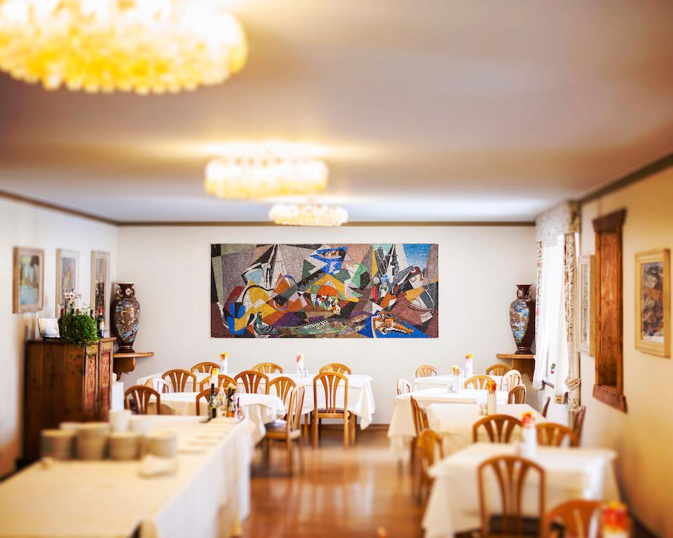 Hotel Corona Cortina dʼAmpezzo Extérieur photo
